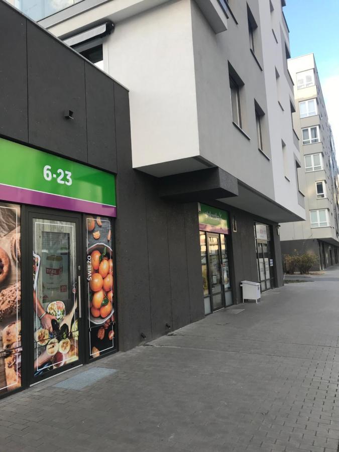 Ferienwohnung Warsaw - Aparts Lotnisko Okecie Exterior foto